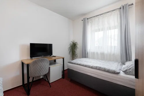 Economy twin room